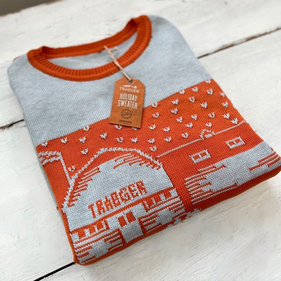 Traeger Smoker Christmas Sweater Pullover Knit Holiday Pig Farm Gray Orange Snow - Picture 4 of 12
